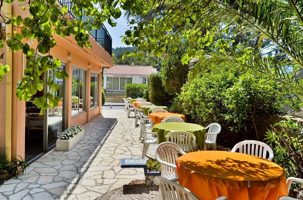 Hotel Le Virevent Saint-Raphaël Eksteriør billede